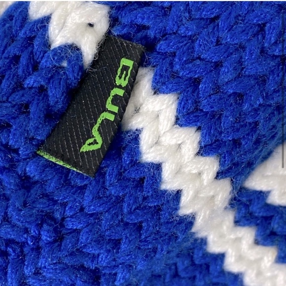 5/$25 Bula Blue White Jacquard Knit Big White Toque Beanie With Pom Pom - Picture 3 of 8